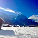 Ferienhaus Alpine Escape With Mountain View