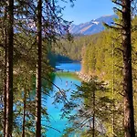 Alpine Escape With Mountain View بيت للعطل