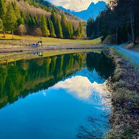 Casa vacanze Alpine Escape With Mountain View *