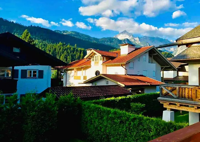 Alpine Escape With Mountain View בית נופש *